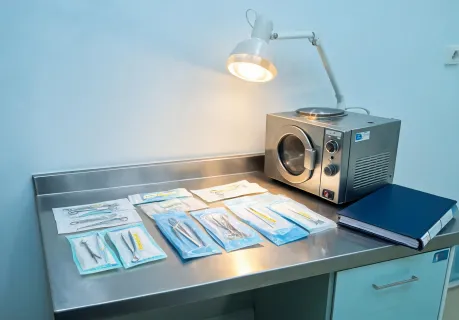 Dental clinic sterilization bench